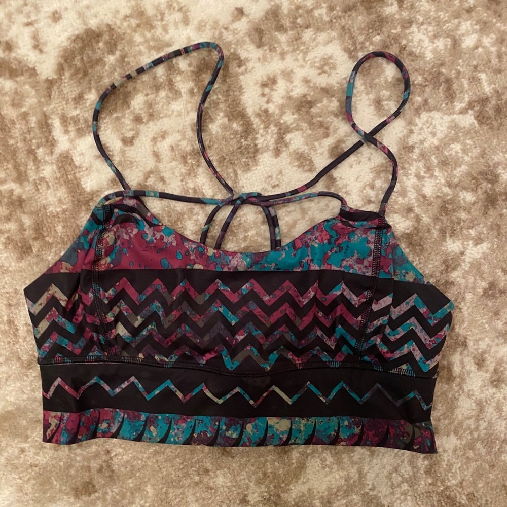 Lululemon sports bra
